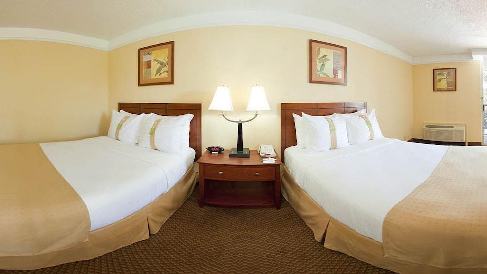 Holiday Inn Ponce & El Tropical Casino By Ihg Exteriör bild