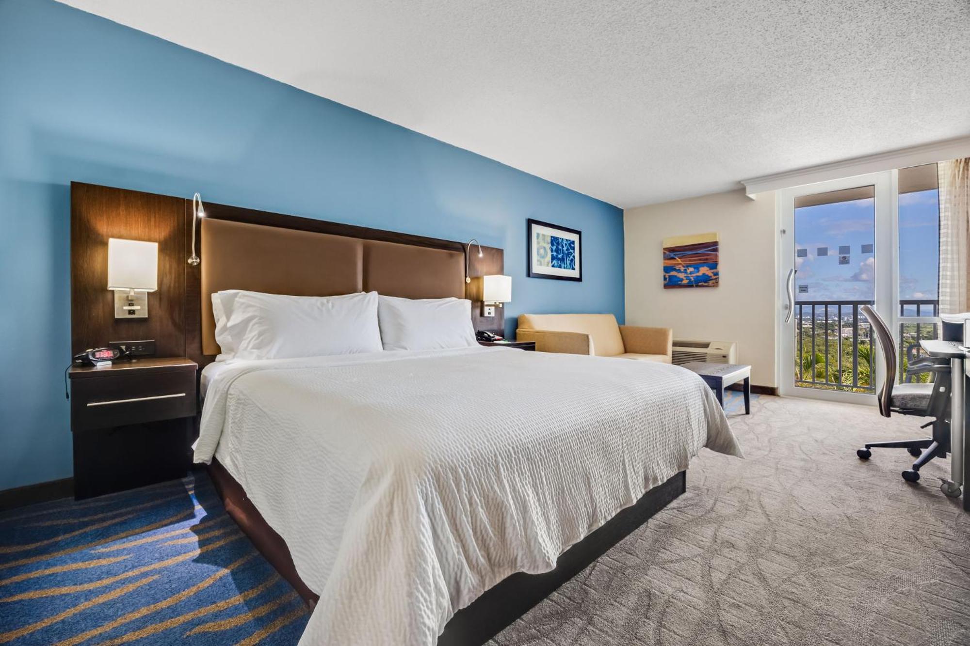 Holiday Inn Ponce & El Tropical Casino By Ihg Exteriör bild