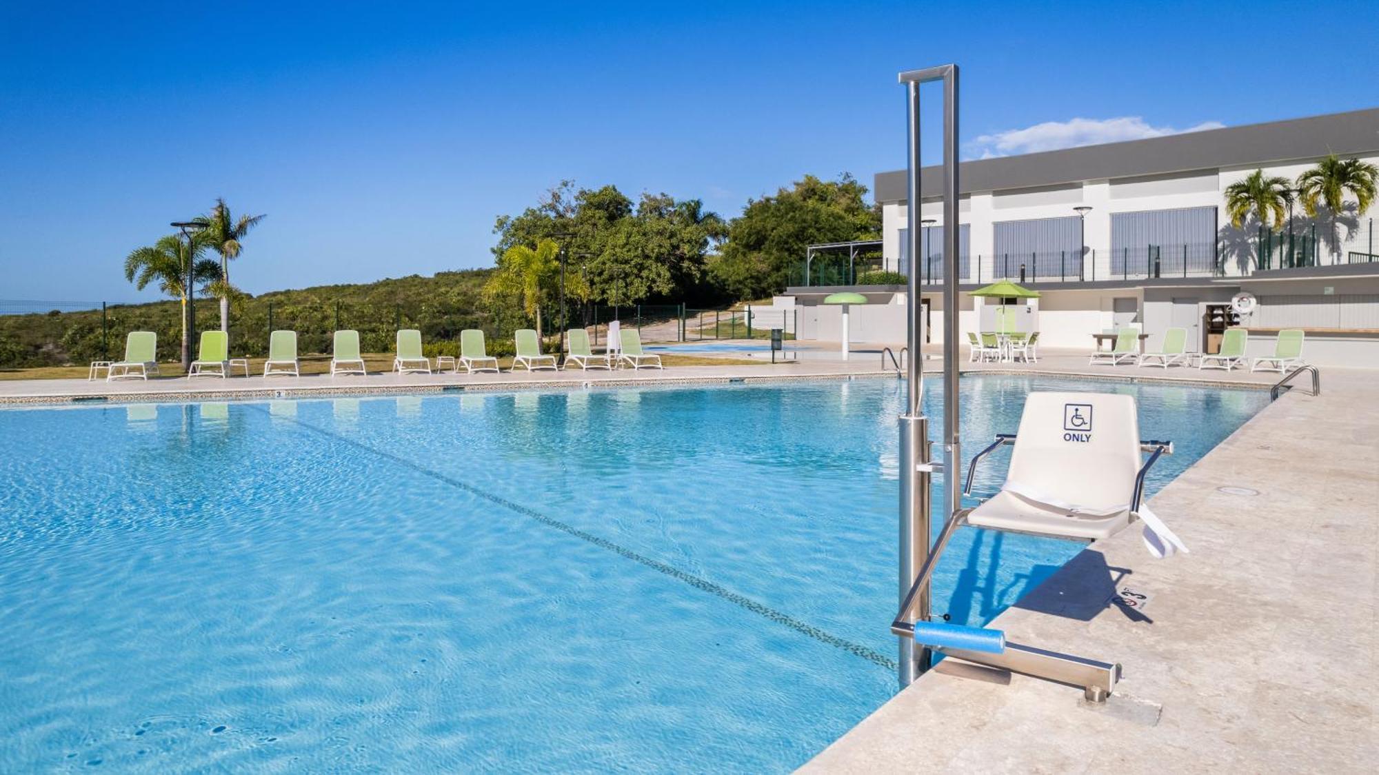 Holiday Inn Ponce & El Tropical Casino By Ihg Exteriör bild