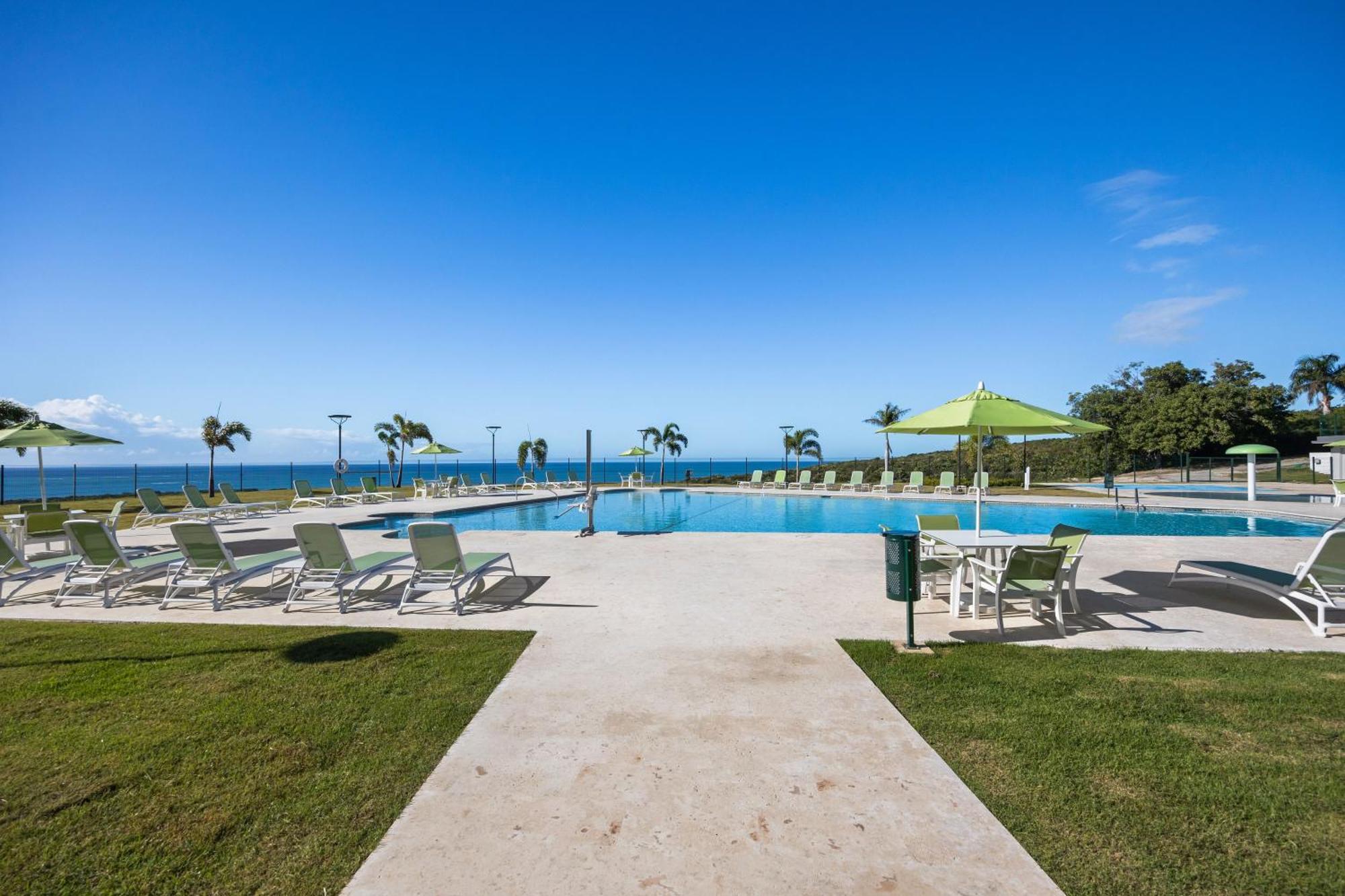 Holiday Inn Ponce & El Tropical Casino By Ihg Exteriör bild