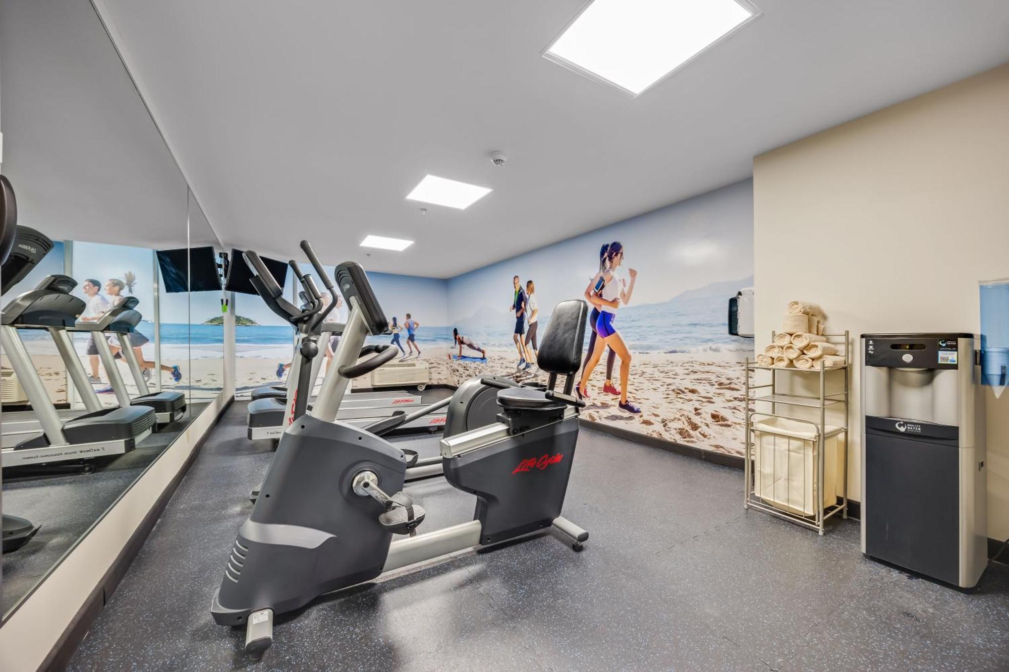 Holiday Inn Ponce & El Tropical Casino By Ihg Exteriör bild
